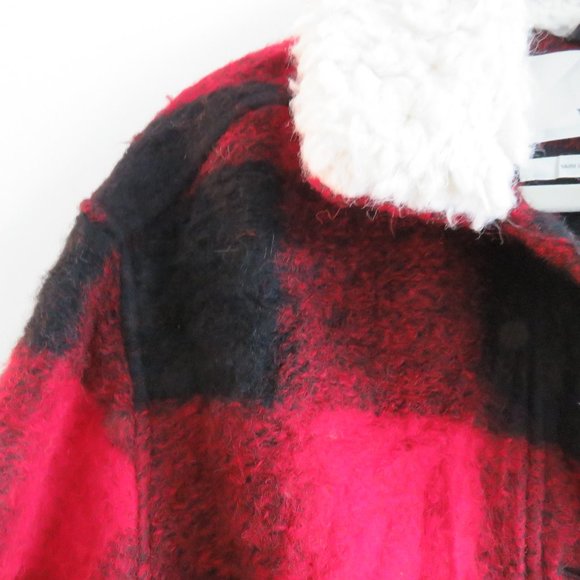 Aritzia Red and Black Plaid Jacket - Picture 6 of 15